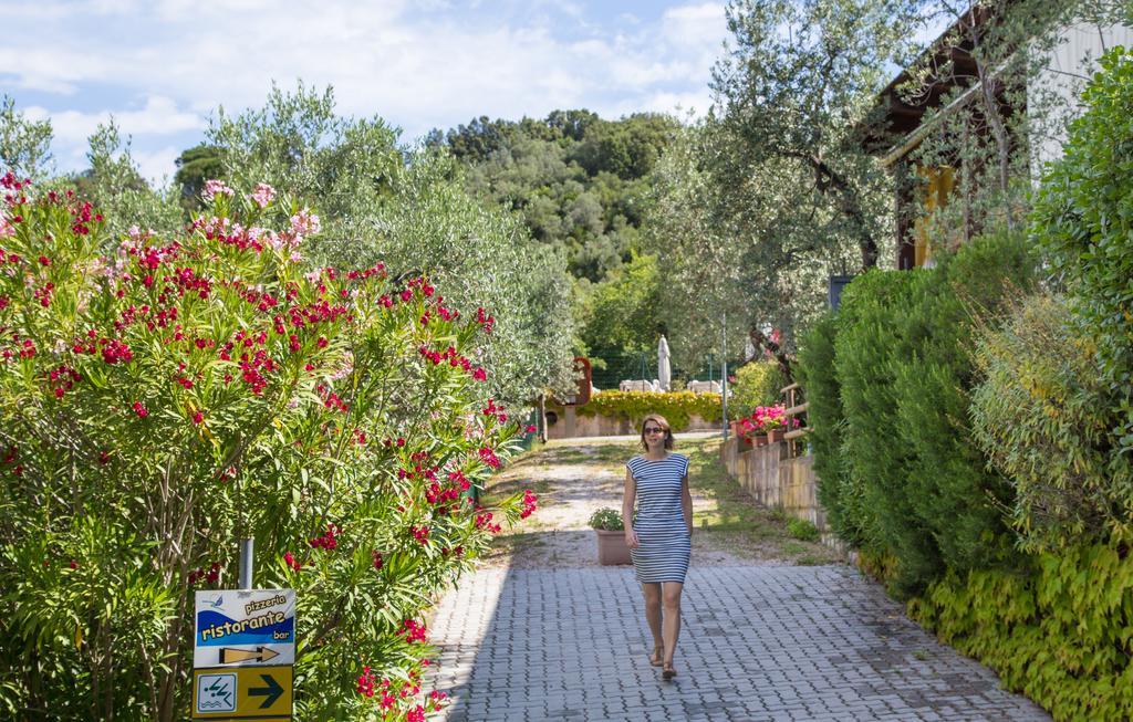 Blucamp Natural Village Campiglia Marittima Exterior foto