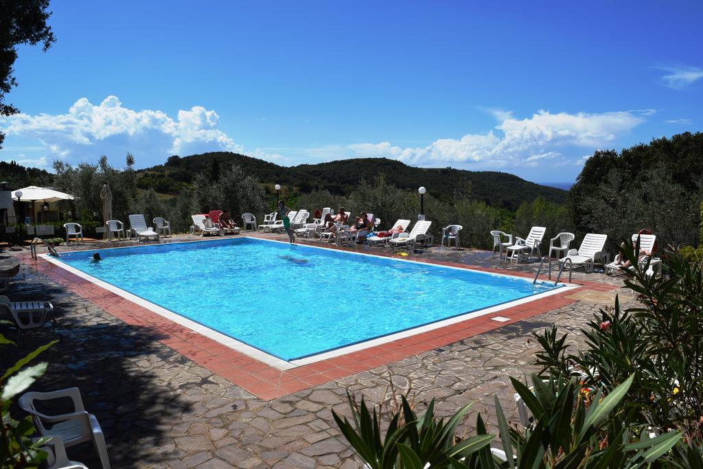 Blucamp Natural Village Campiglia Marittima Exterior foto